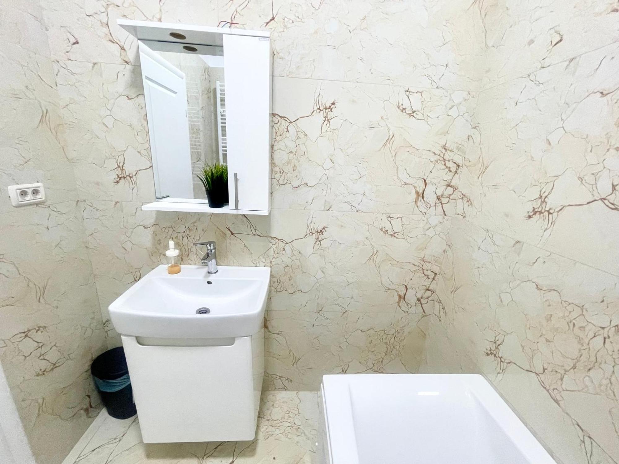 Central Adress Cd22 بوخارست المظهر الخارجي الصورة